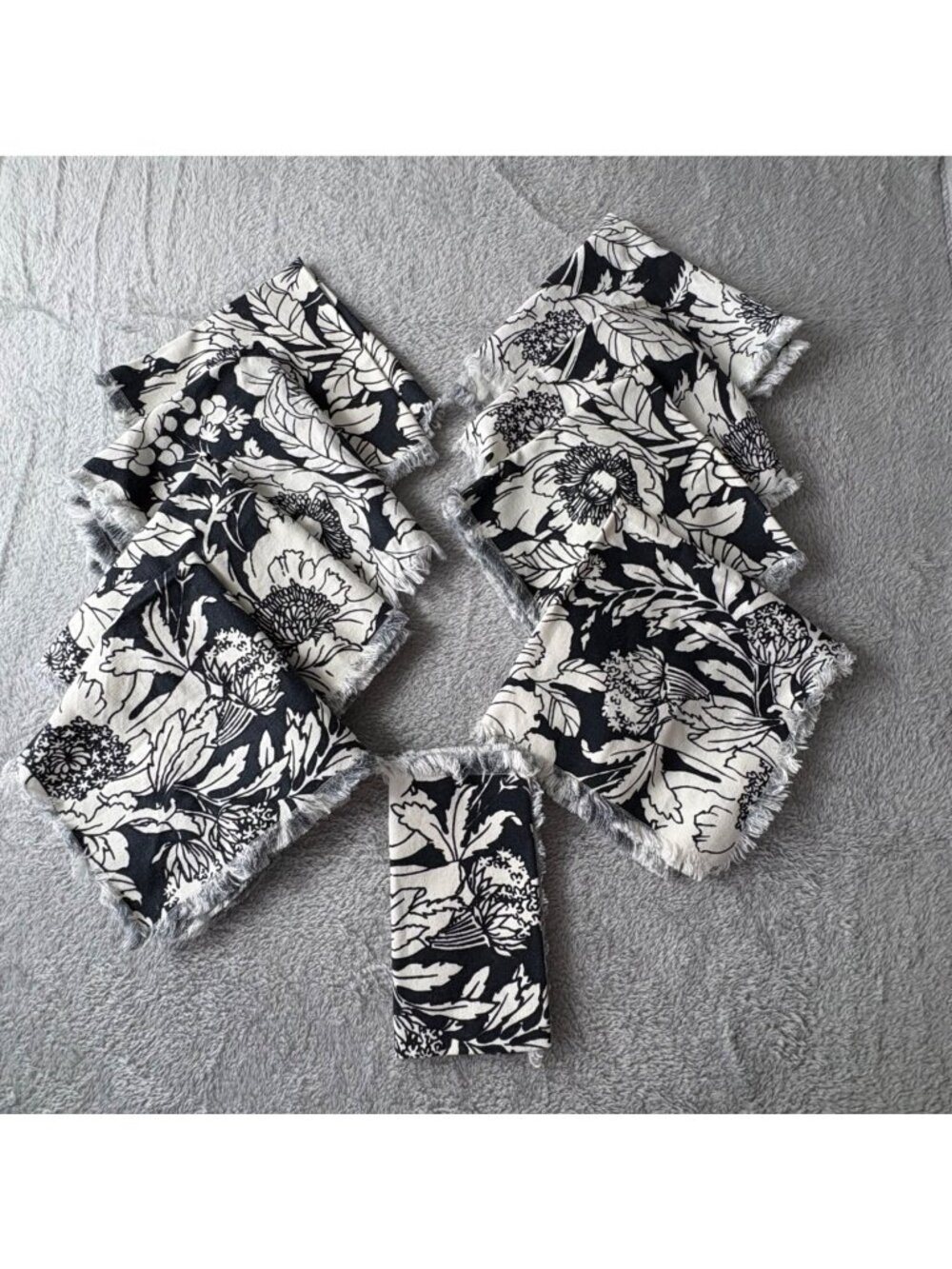 Unbranded Vintage Black White Floral Fabric Napkins Set 11 Frayed Edges 12x12